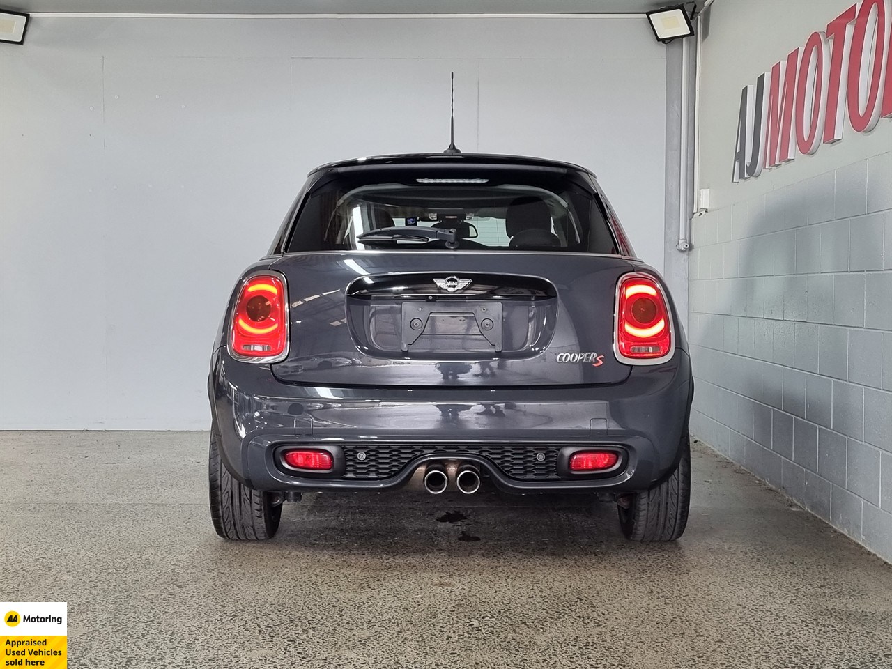2017 Mini Cooper