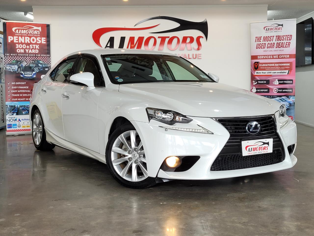 2014 Lexus IS 300h