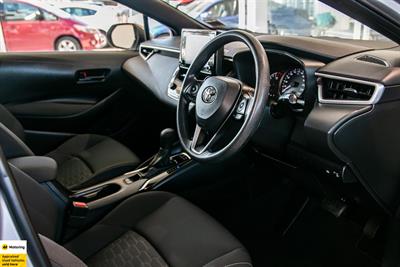 2020 Toyota Corolla - Thumbnail