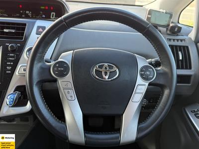 2012 Toyota Prius - Thumbnail
