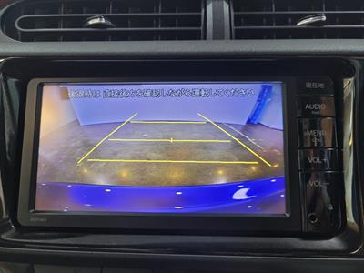 2015 Toyota Aqua - Thumbnail