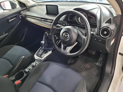 2015 Mazda Demio - Thumbnail