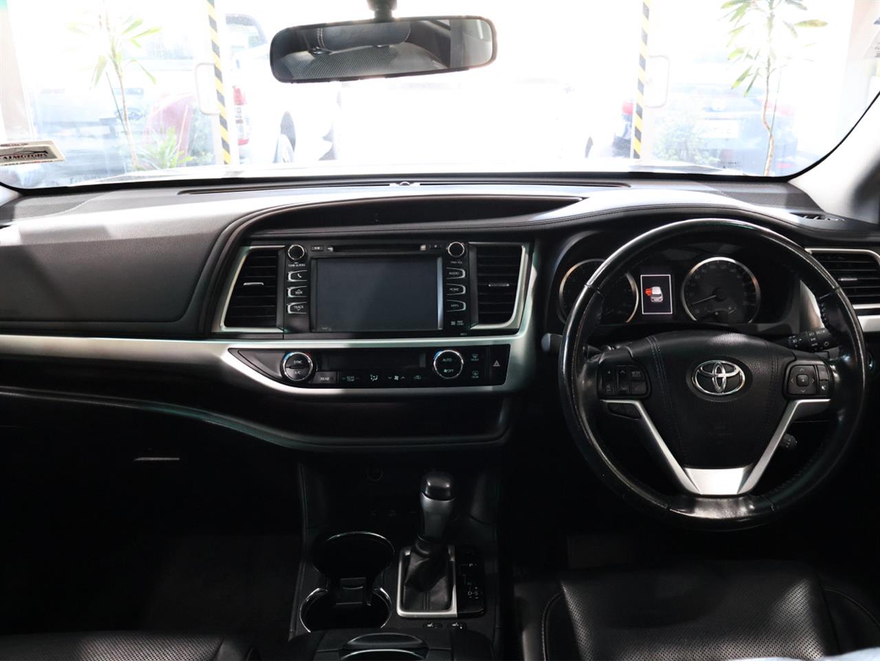 2017 Toyota Highlander