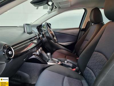 2015 Mazda Demio - Thumbnail