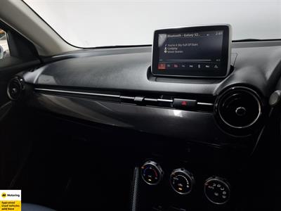 2015 Mazda Demio - Thumbnail
