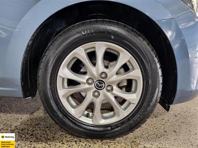 2015 Mazda Demio - Thumbnail