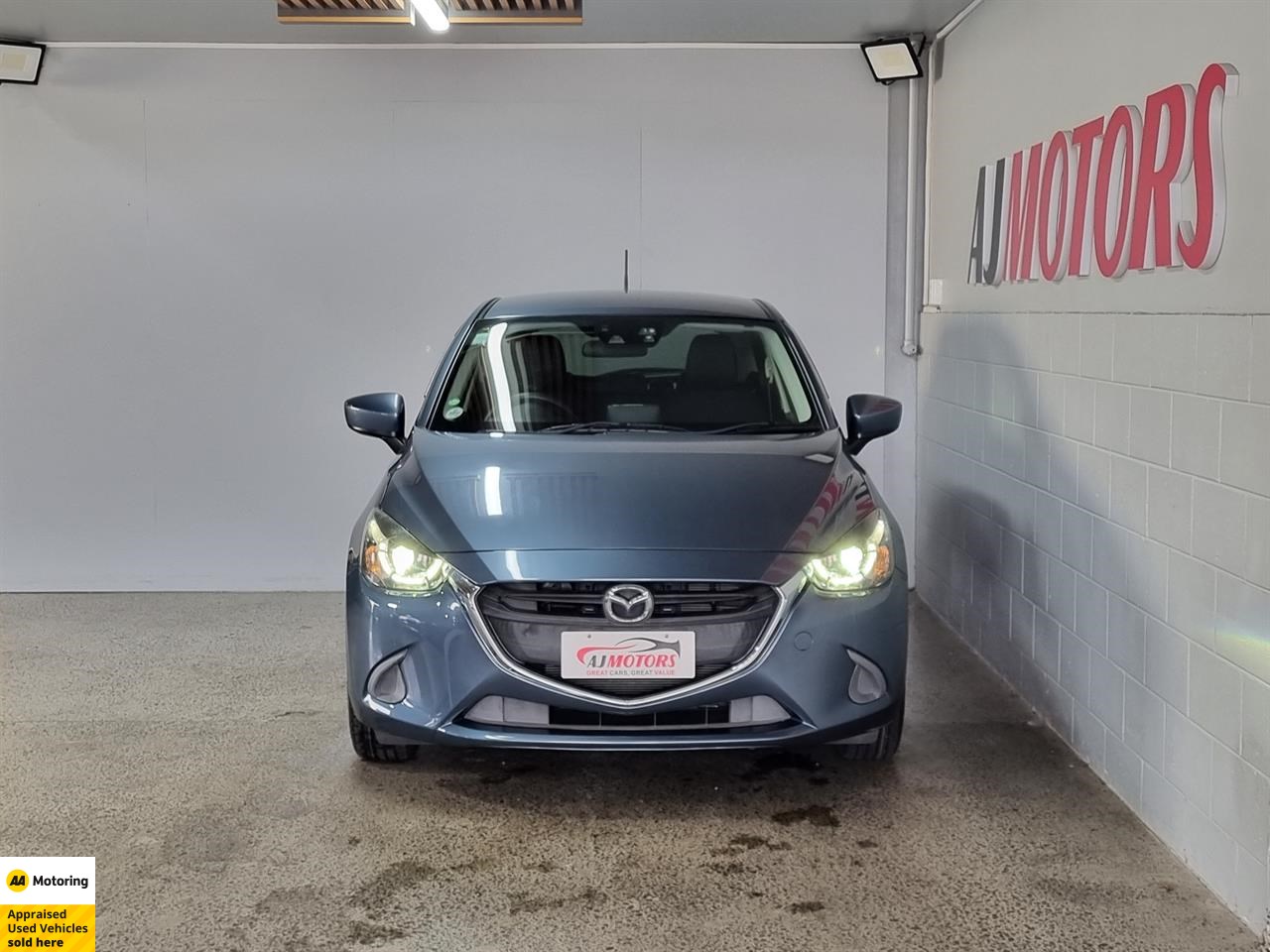 2015 Mazda Demio