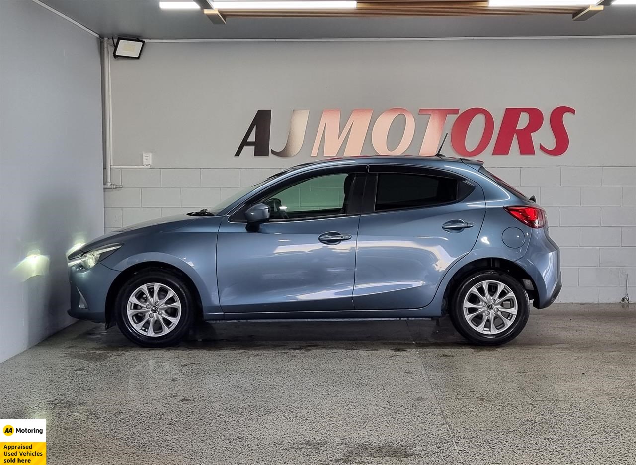 2015 Mazda Demio
