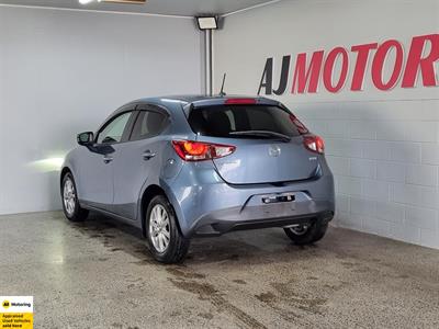2015 Mazda Demio - Thumbnail