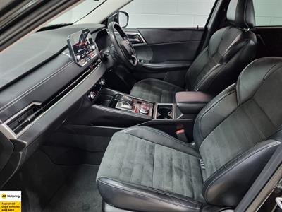 2021 Mitsubishi Outlander - Thumbnail