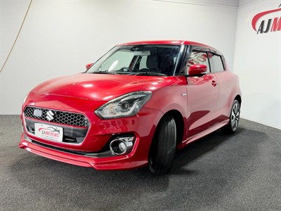 2017 Suzuki Swift - Thumbnail