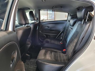 2016 Honda Vezel - Thumbnail