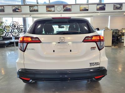 2016 Honda Vezel - Thumbnail