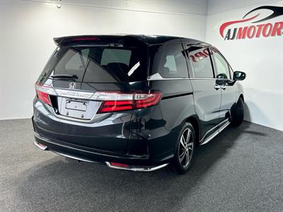 2013 Honda Odyssey - Thumbnail