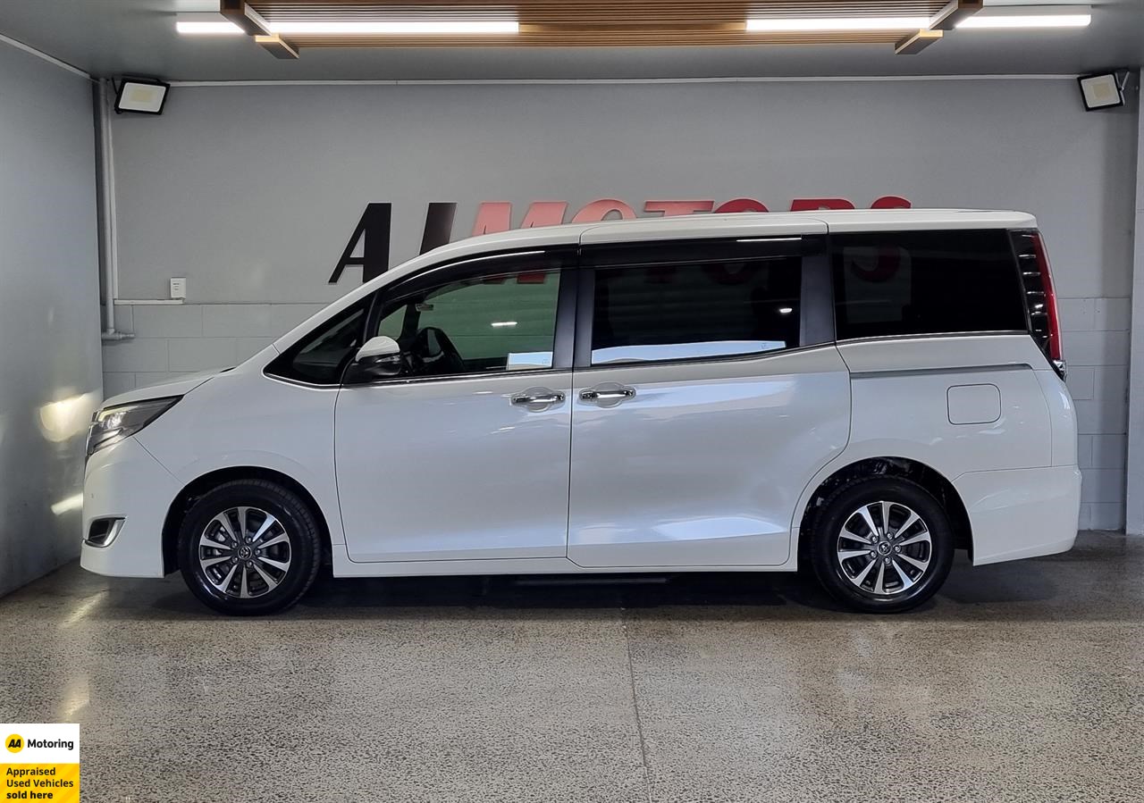 2018 Toyota Esquire