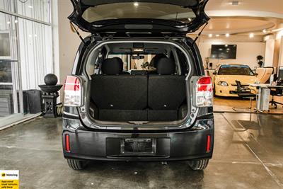 2012 Toyota Spade - Thumbnail