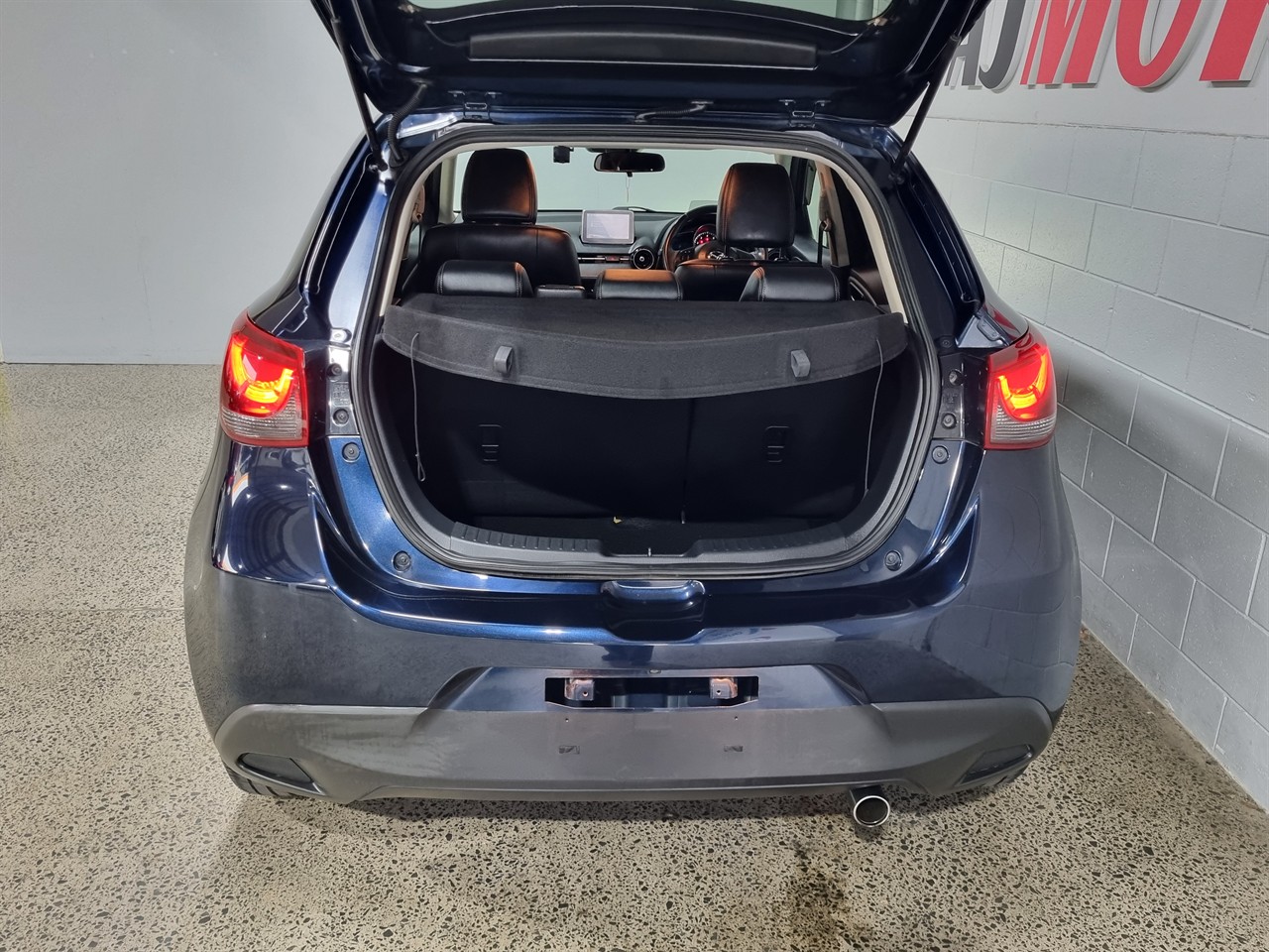 2016 Mazda Demio