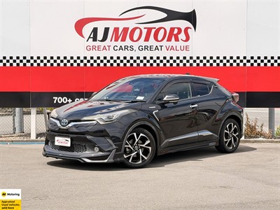 2017 Toyota C-HR - Thumbnail
