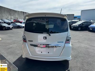 2013 Honda Freed - Thumbnail