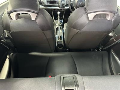 2012 Honda CR-Z - Thumbnail