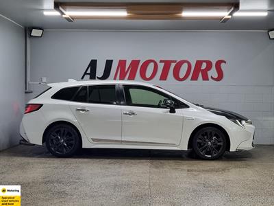 2020 Toyota Corolla - Thumbnail