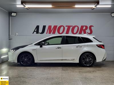 2020 Toyota Corolla - Thumbnail