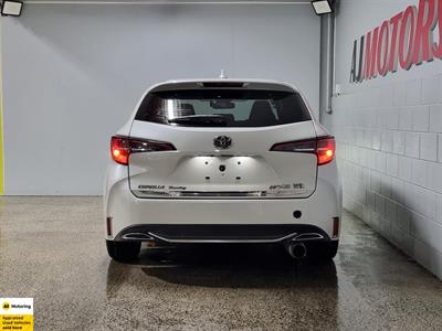 2020 Toyota Corolla - Thumbnail