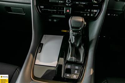 2024 Toyota Alphard - Thumbnail
