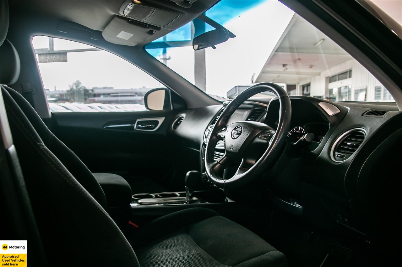 2017 Nissan Pathfinder