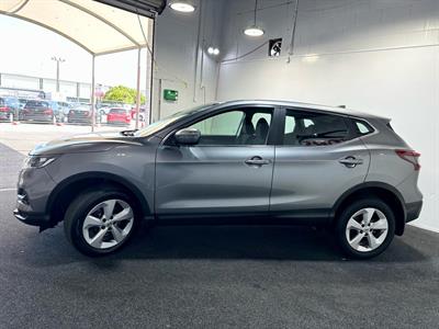 2021 Nissan Qashqai - Thumbnail