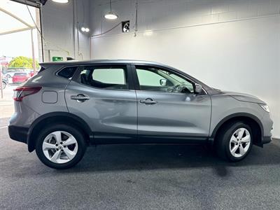 2021 Nissan Qashqai - Thumbnail