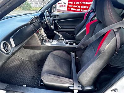 2012 Toyota 86 - Thumbnail