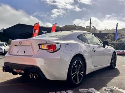 2012 Toyota 86 - Thumbnail