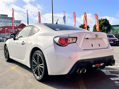 2012 Toyota 86 - Thumbnail