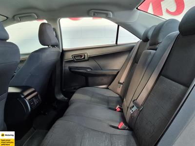 2013 Toyota Camry - Thumbnail
