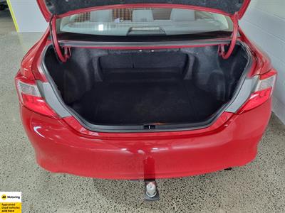 2013 Toyota Camry - Thumbnail