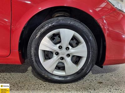 2013 Toyota Camry - Thumbnail