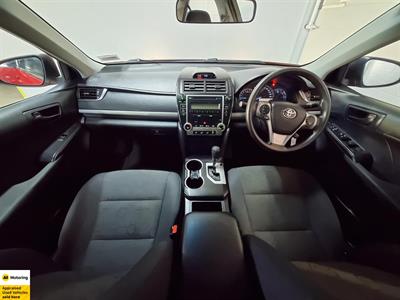 2013 Toyota Camry - Thumbnail
