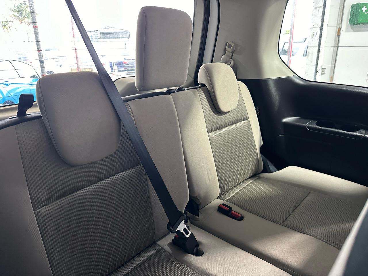 2017 Nissan Serena