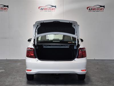 2017 Toyota Corolla - Thumbnail