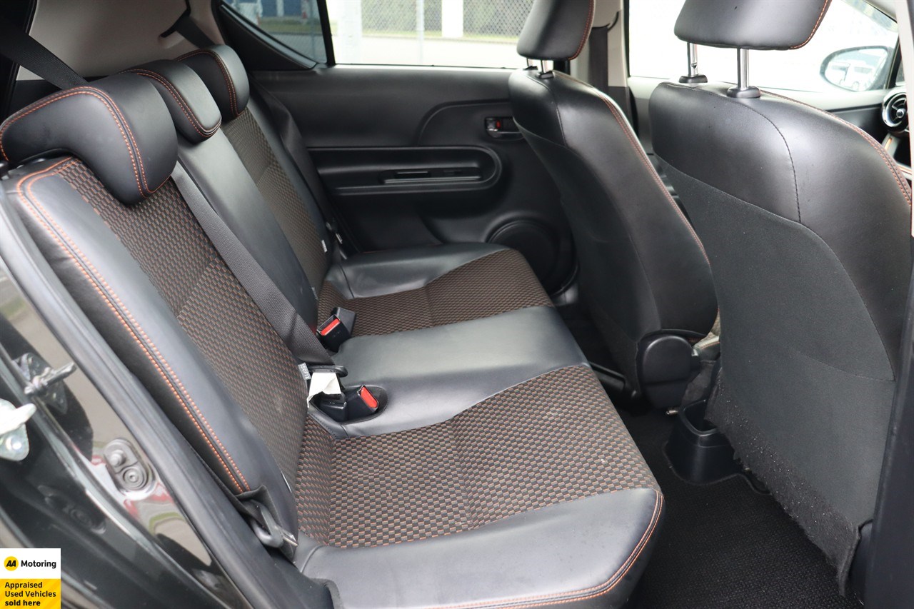 2015 Toyota Aqua