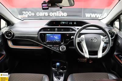 2015 Toyota Aqua - Thumbnail