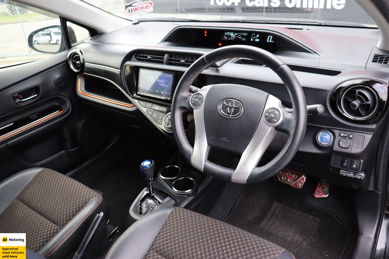 2015 Toyota Aqua