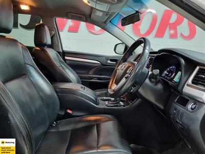 2016 Toyota Highlander - Thumbnail