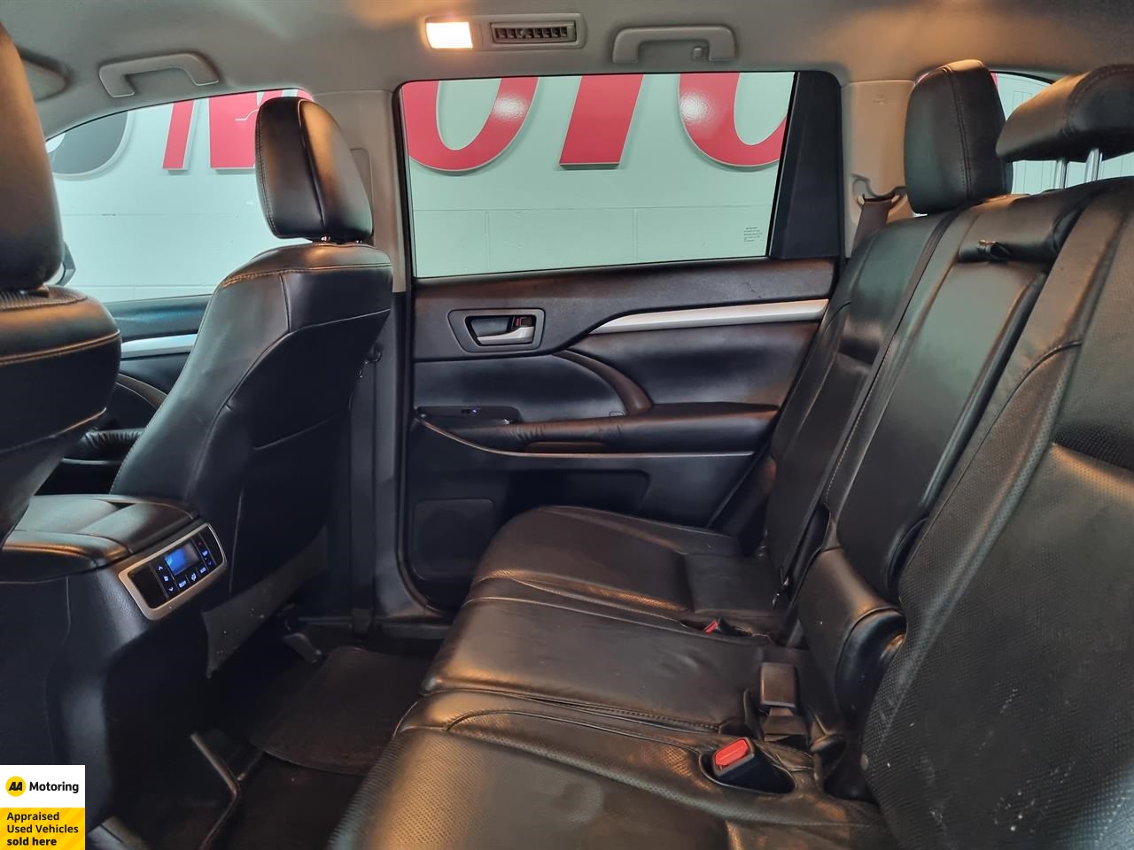 2016 Toyota Highlander