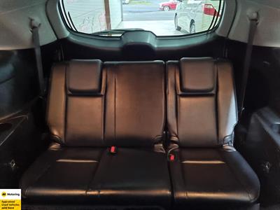 2016 Toyota Highlander - Thumbnail