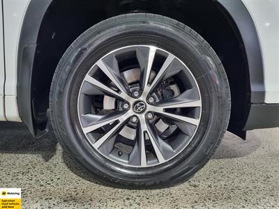 2016 Toyota Highlander - Thumbnail