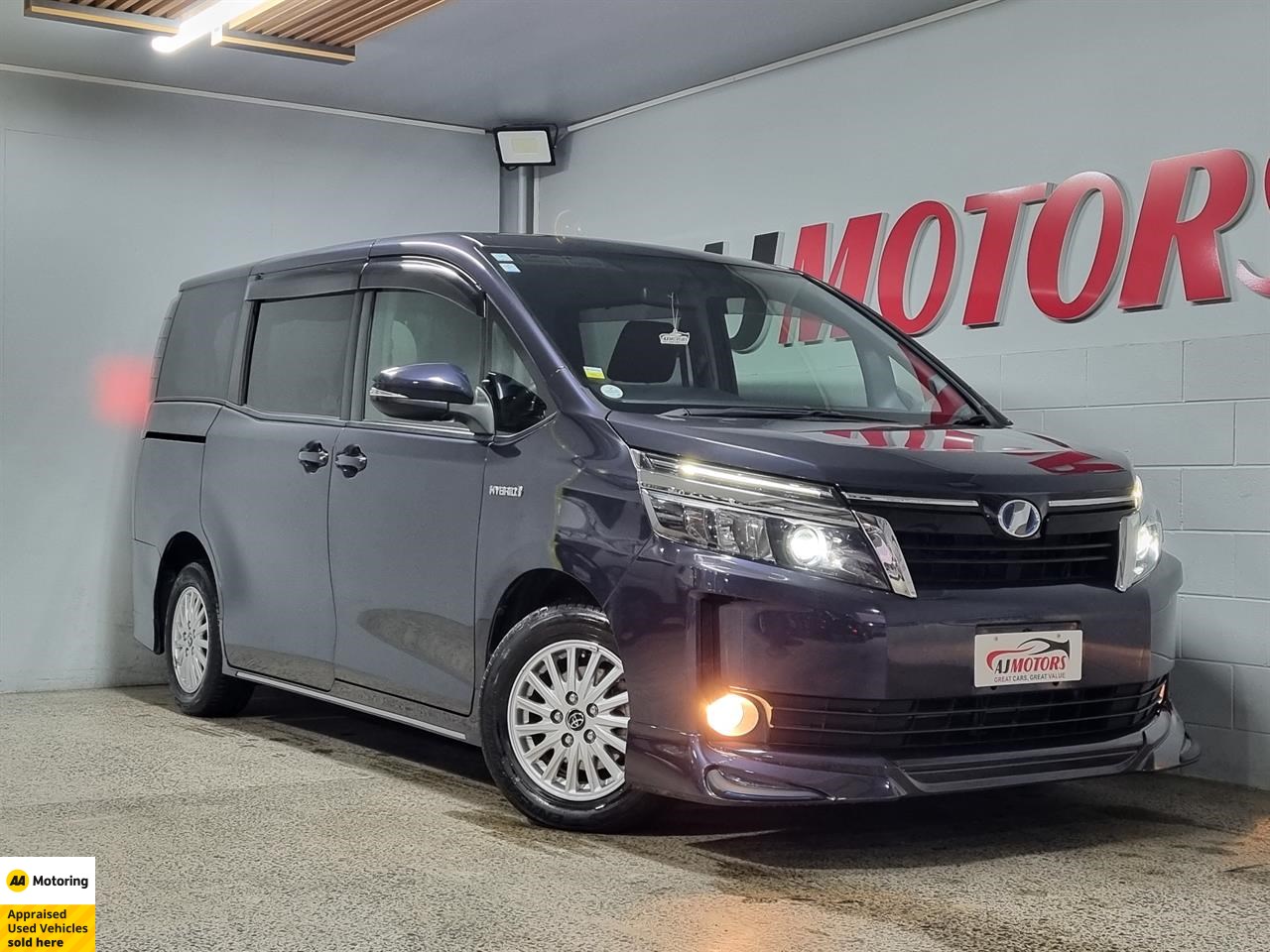 2014 Toyota Voxy