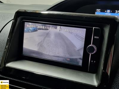 2014 Toyota Voxy - Thumbnail