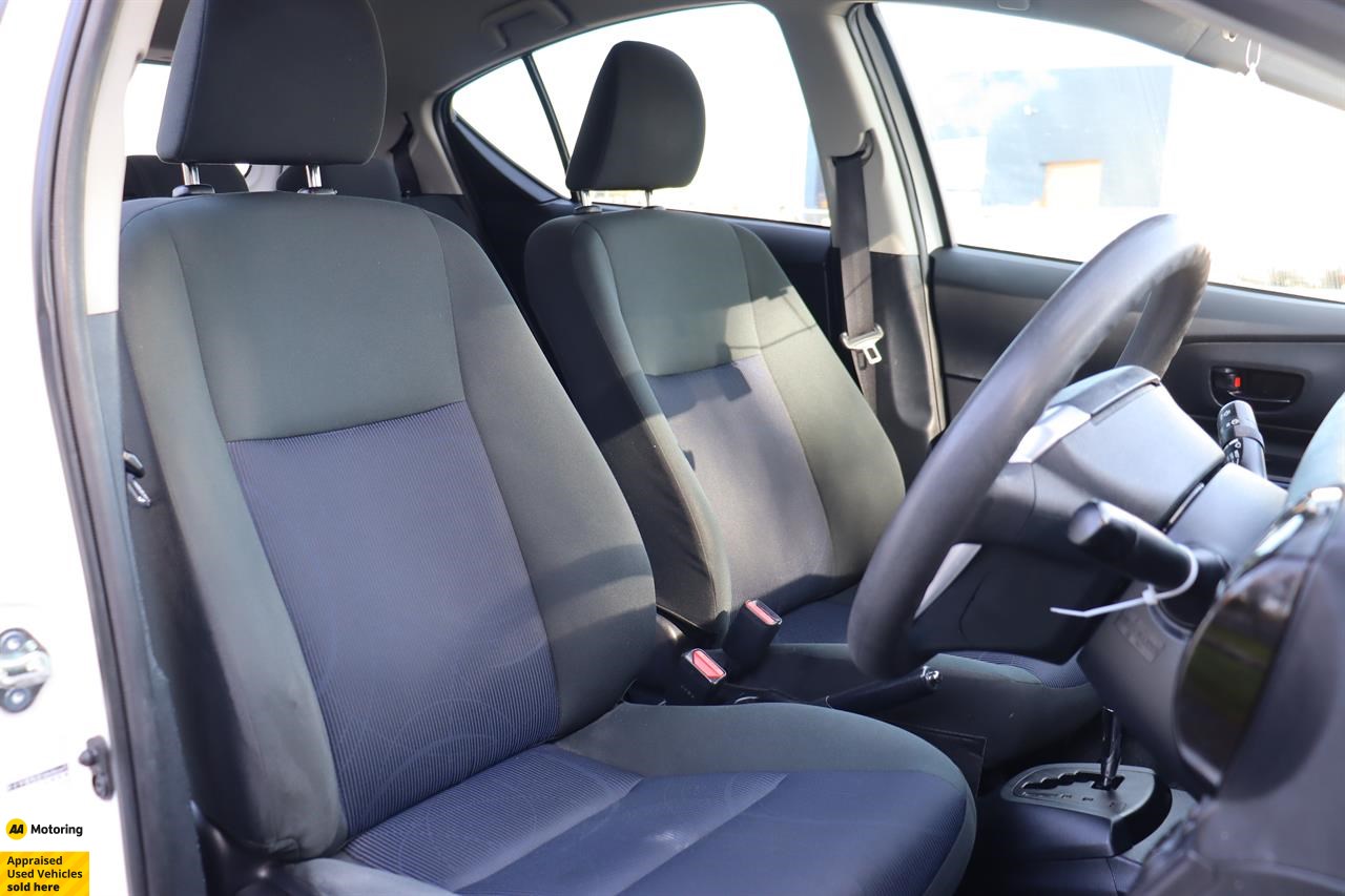2015 Toyota Aqua